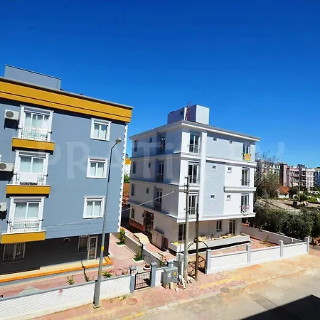 Apartment Pratik Ev