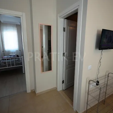 Pratik Ev Apartment *
