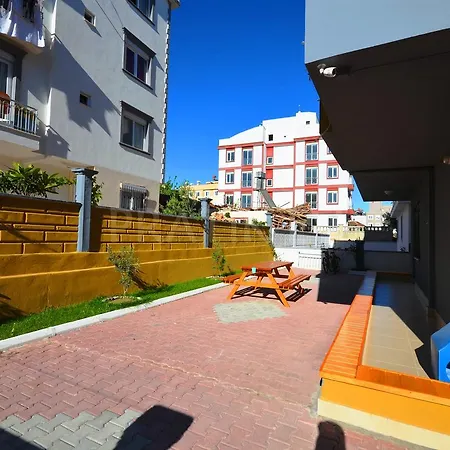 Apartment Pratik Ev