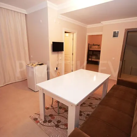 Apartment Pratik Ev